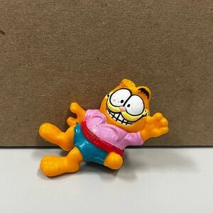 Vintage 1978 - 1981 Garfield McDonalds Happy Meal Mini Figure or Cake Topper